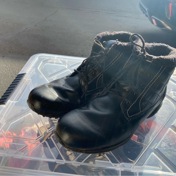 FootJoy 86110 Womens Black Patent Leather Golf Boots Size 8M - Picture 2 of 13